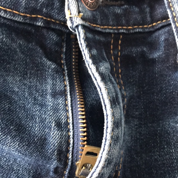 🔸Sold🔸Mens Levi’s Jeans Waist 32 Length 30 Zippered Button Closure Distressed - Picture 10 of 11